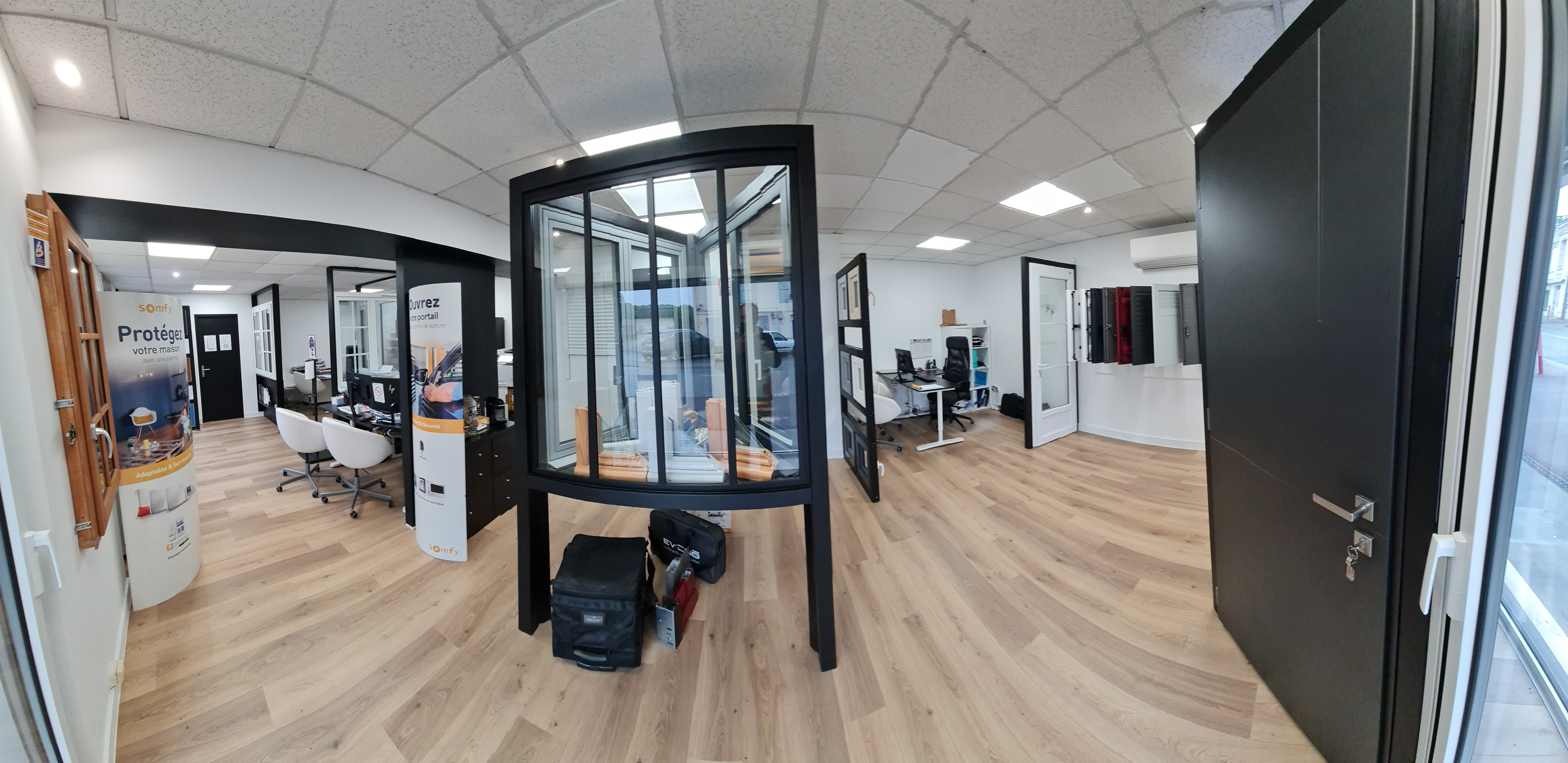 Showroom de la Boutique Fenêtres Sur Gironde à Cadaujac