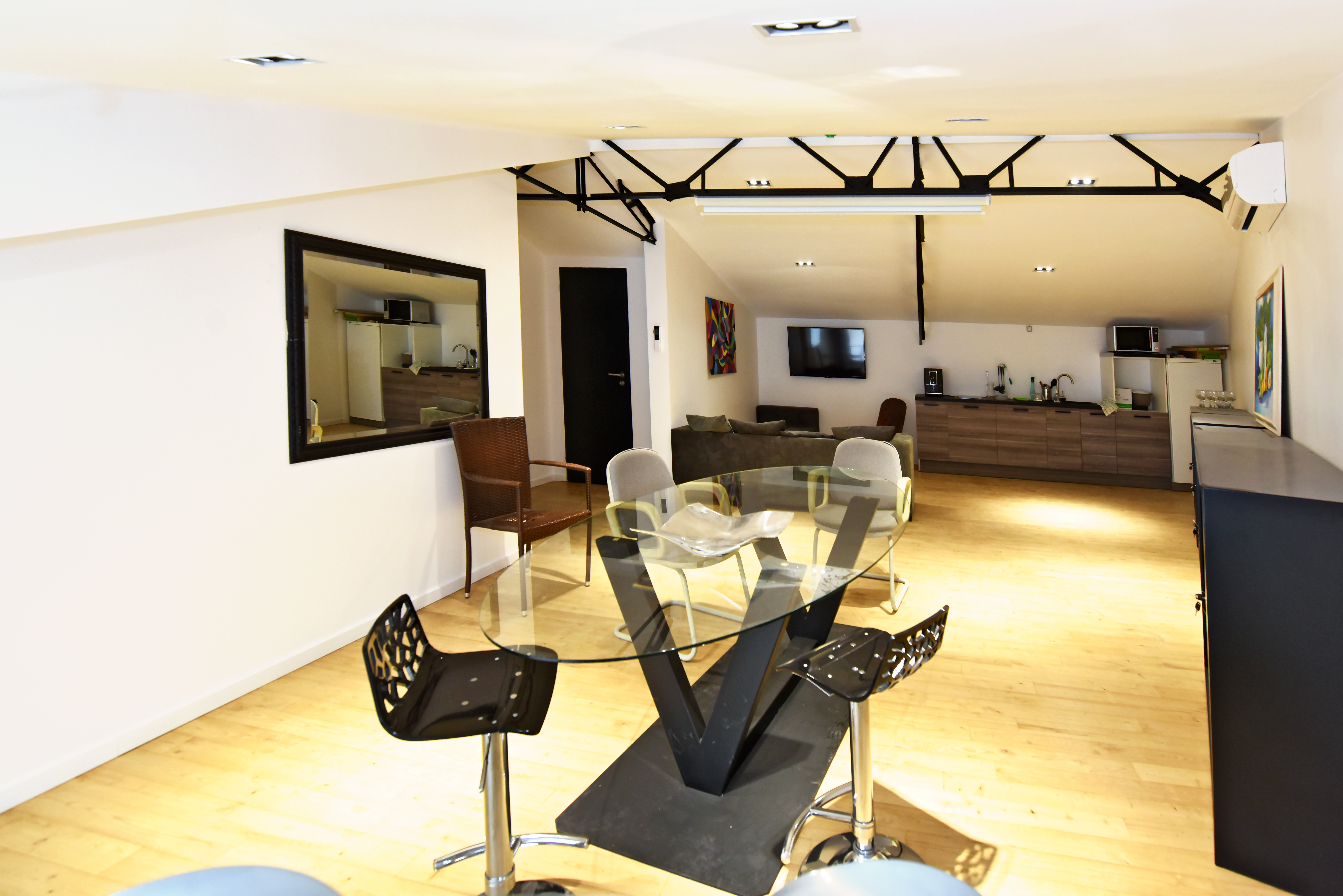 Showroom de la Boutique JPF Menuiseries Miradour à Aureilhan