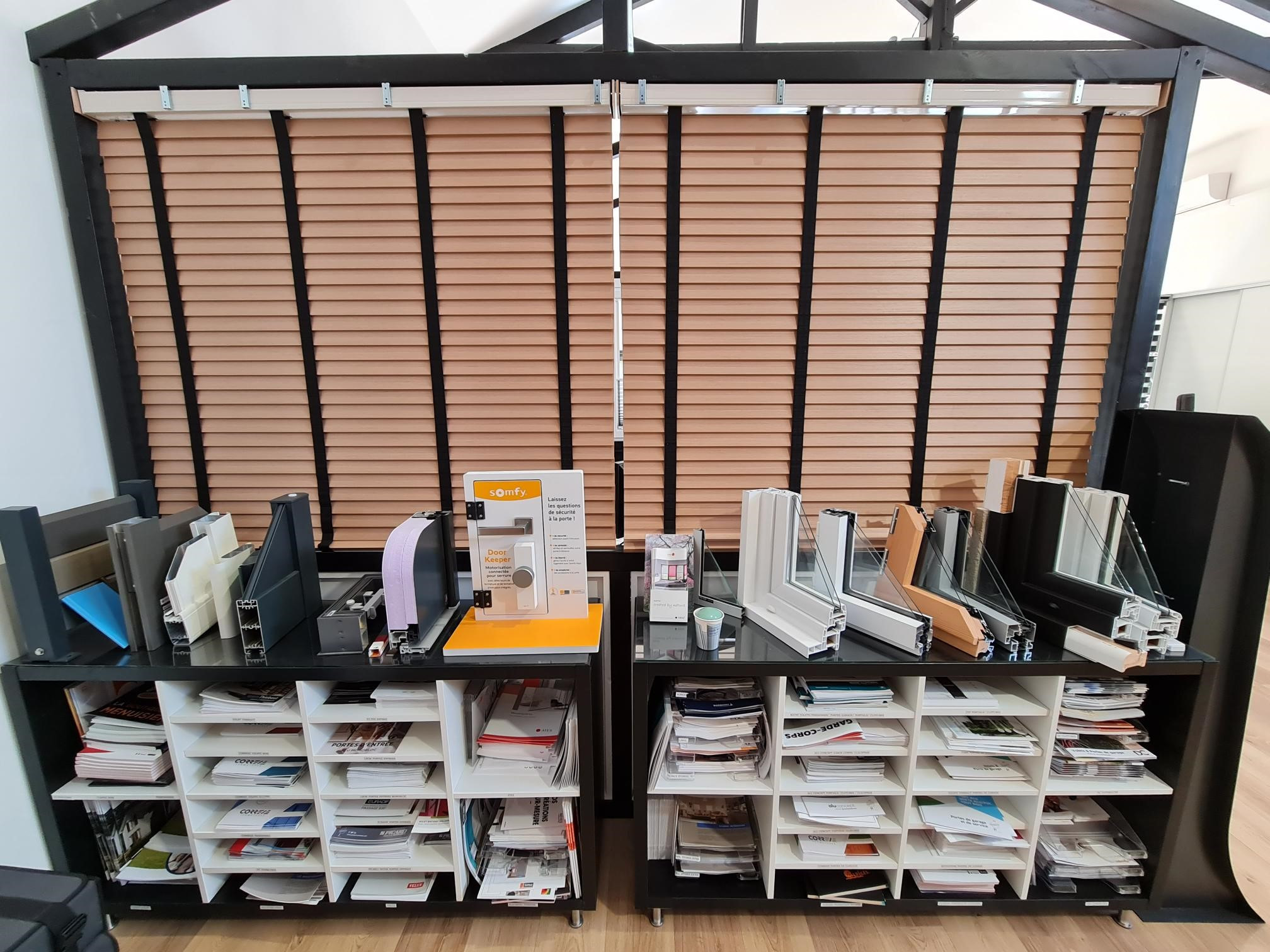 Showroom de la Boutique Fenêtres Sud Gironde à Pessac