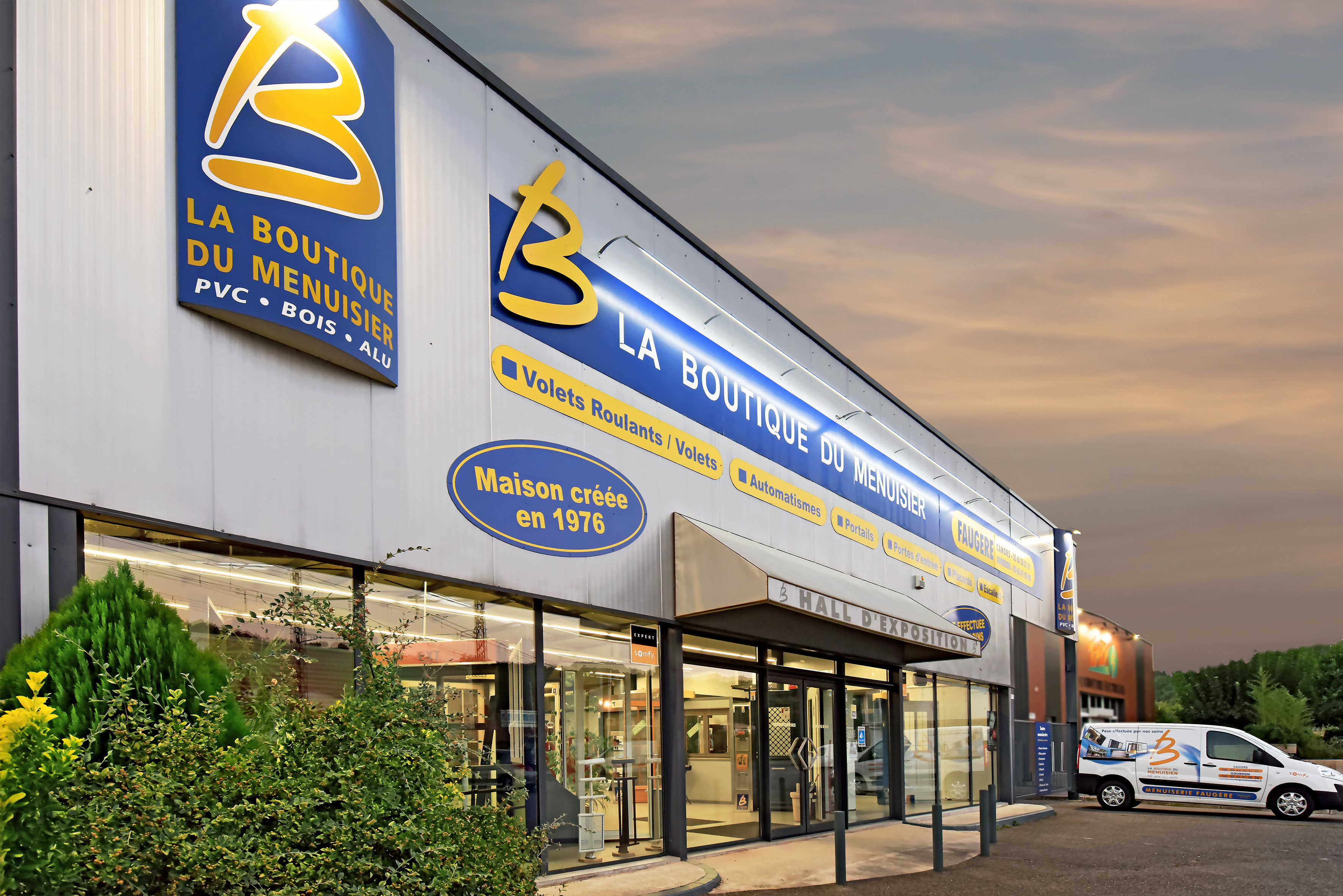 Façade de la Boutique Menuiseries Faugère à Cahors