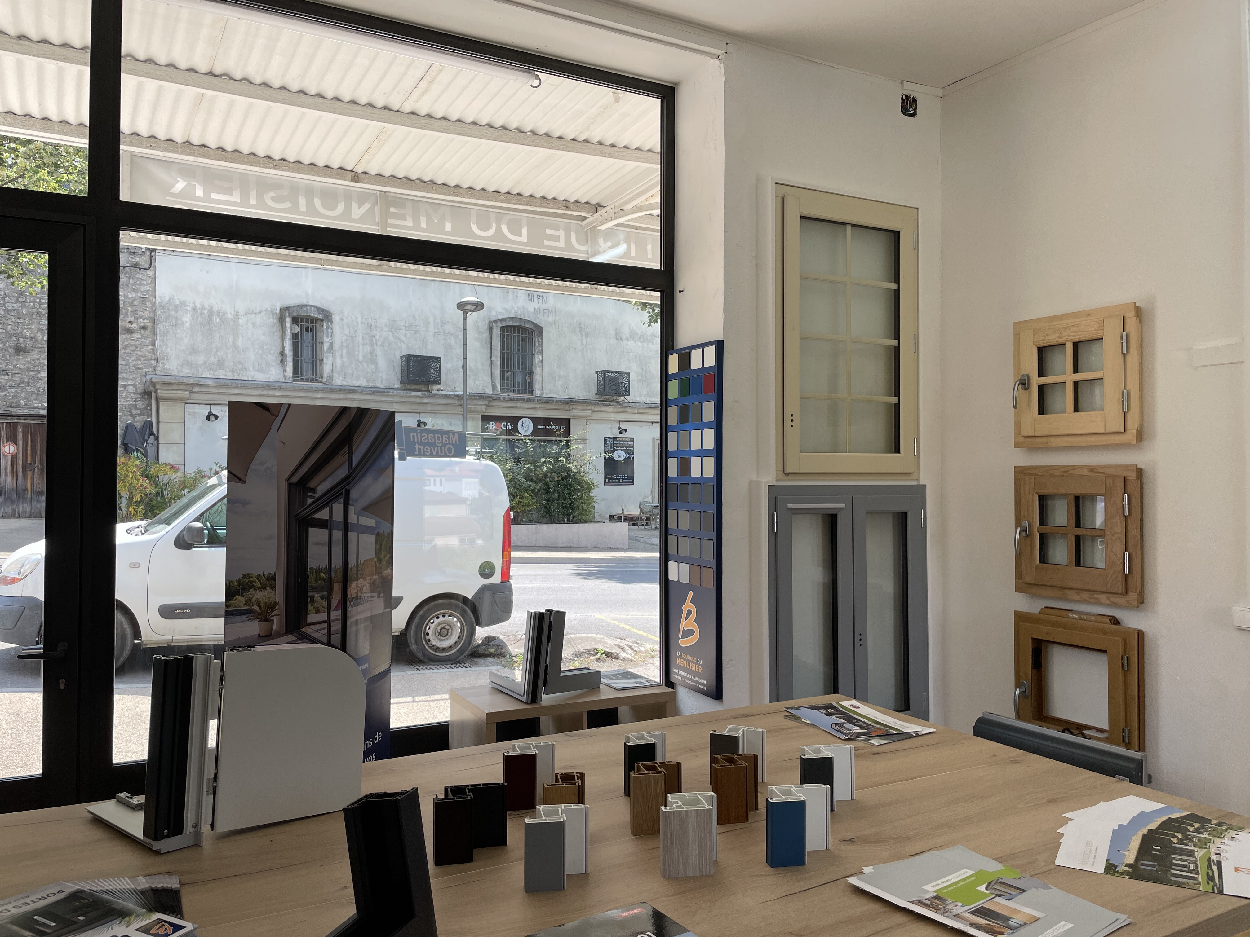 Showroom SAS RODRIGUES à Forcalquier (04)