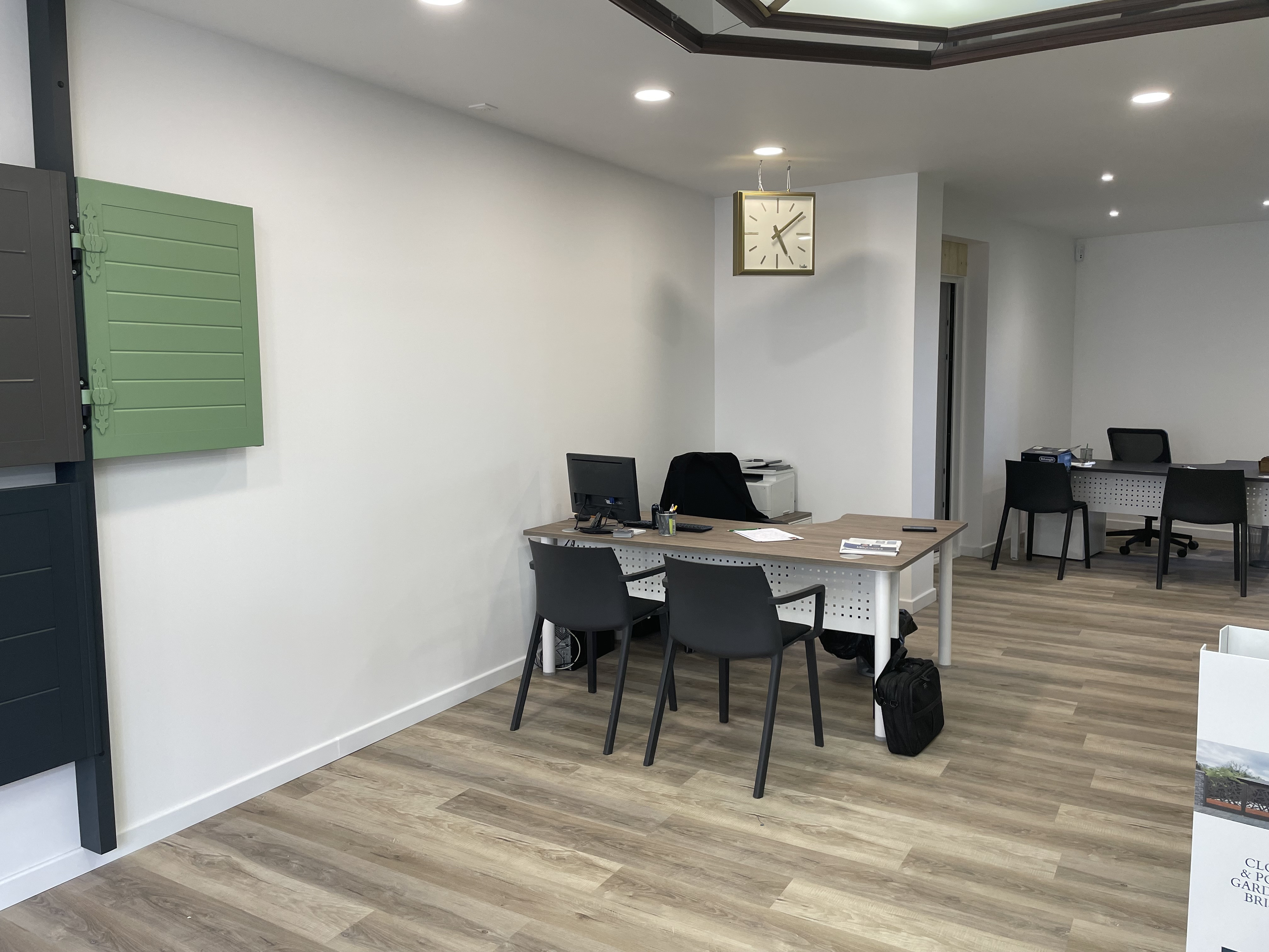 Showroom de La Boutique Serres JA à Laragne (05)