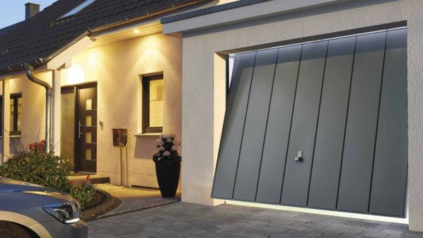 Porte de garage basculante grise anthracite