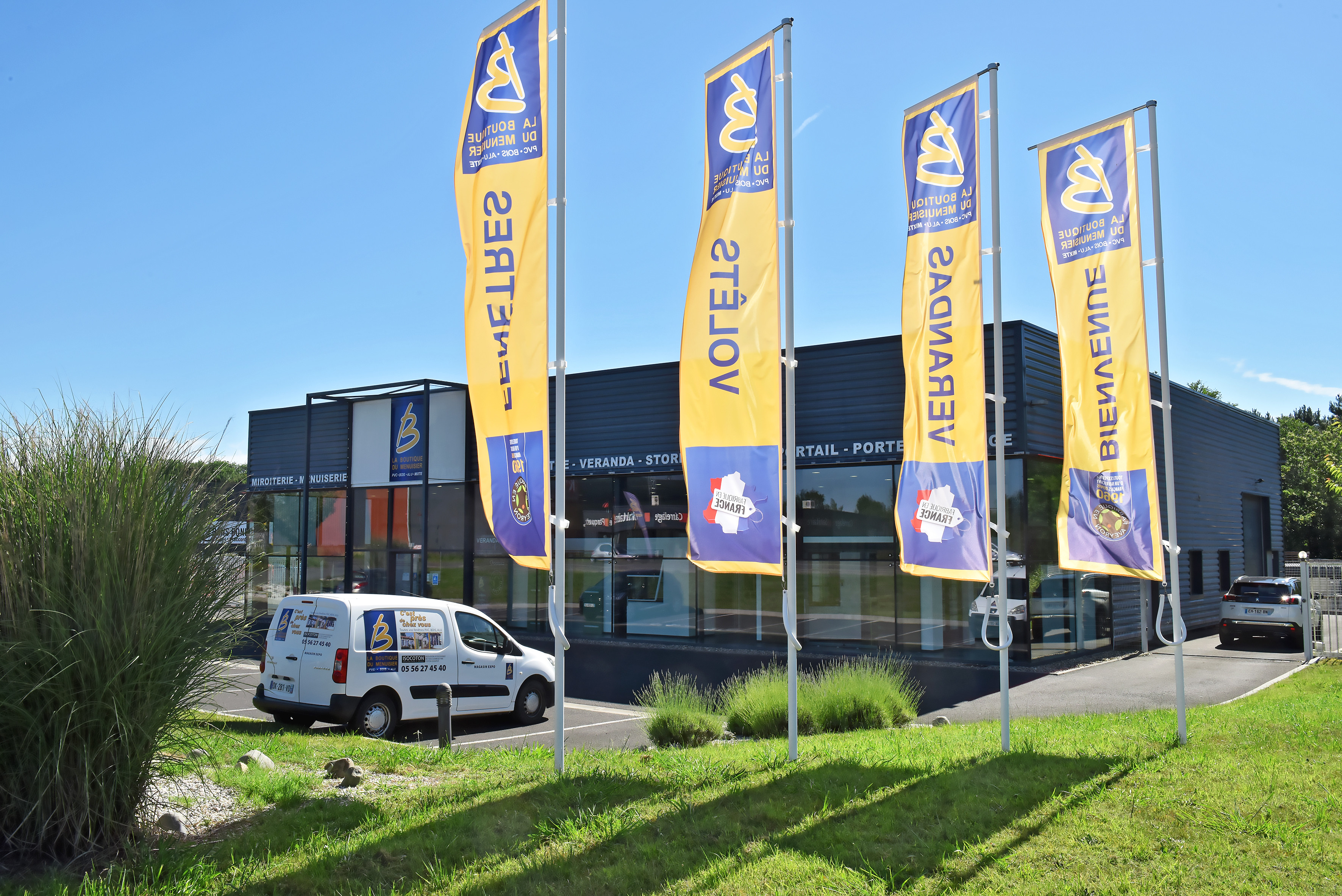 Façade de la Boutique Tendance Fenêtres à Mazères (33)