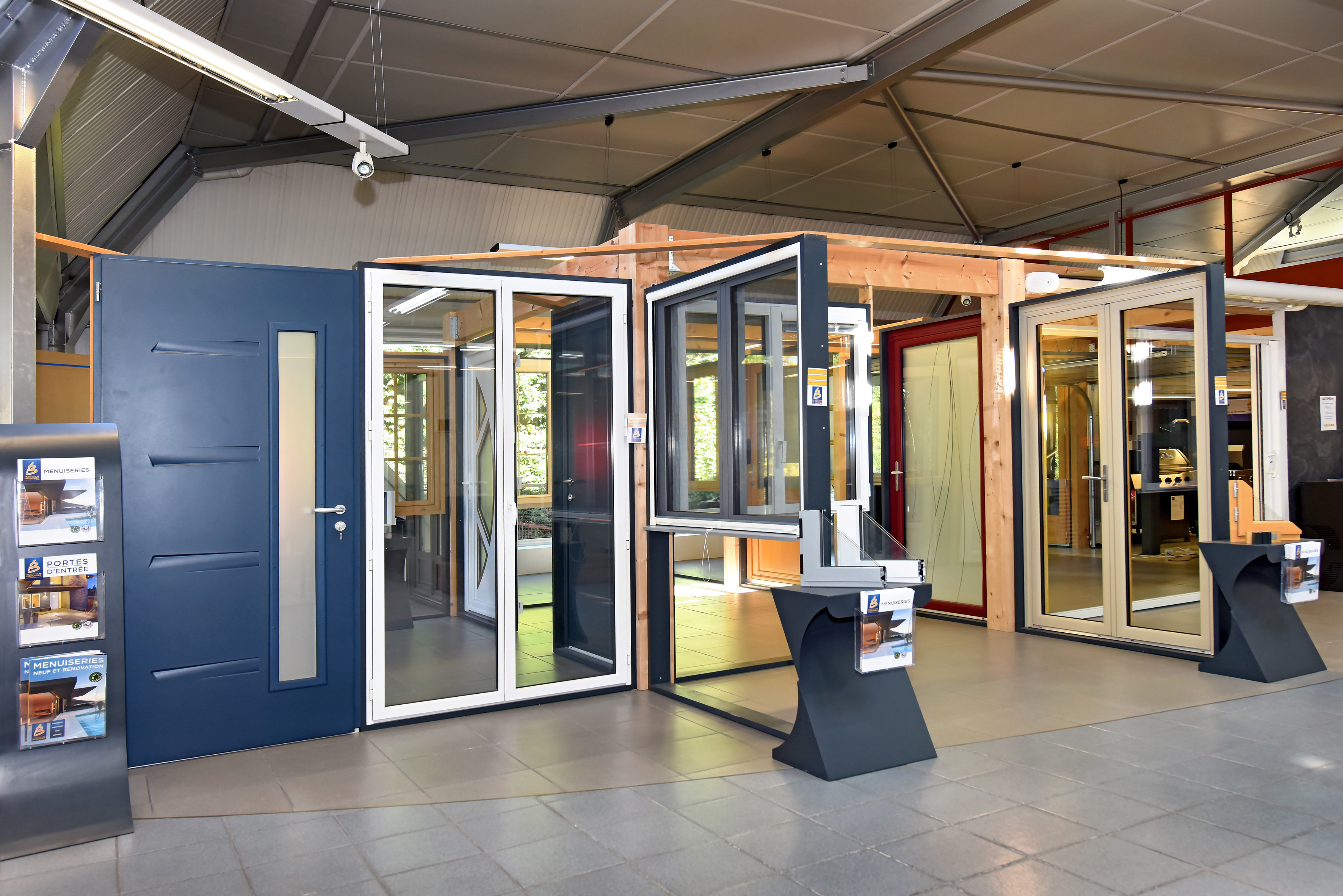 Showroom de la Boutique Delmas Diffusion à Saint-Pierre-des-Monts