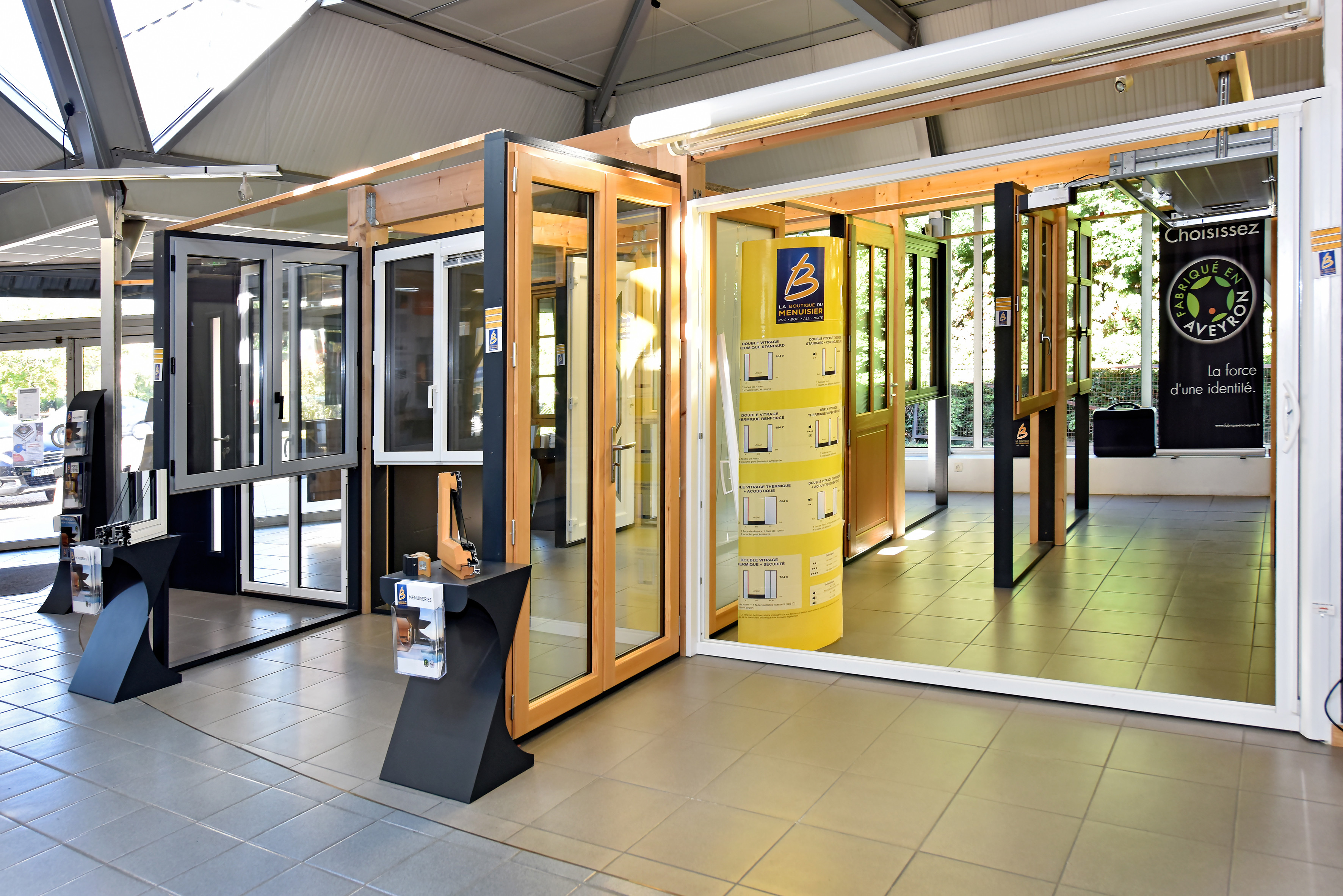 Showroom de la Boutique Delmas Diffusion à Saint-Pierre-des-Monts