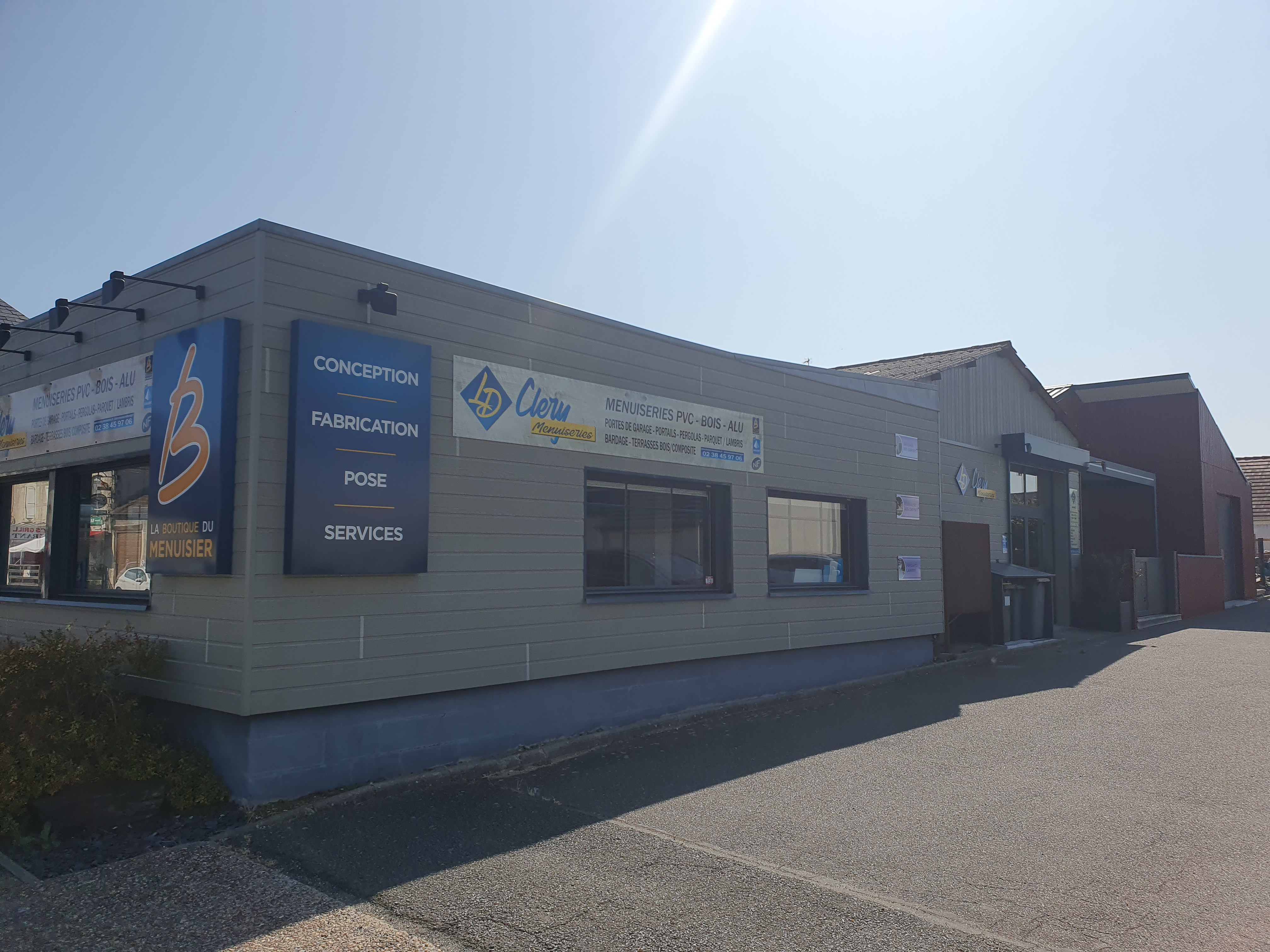 Façade de la Boutique LD Cléry à Baule