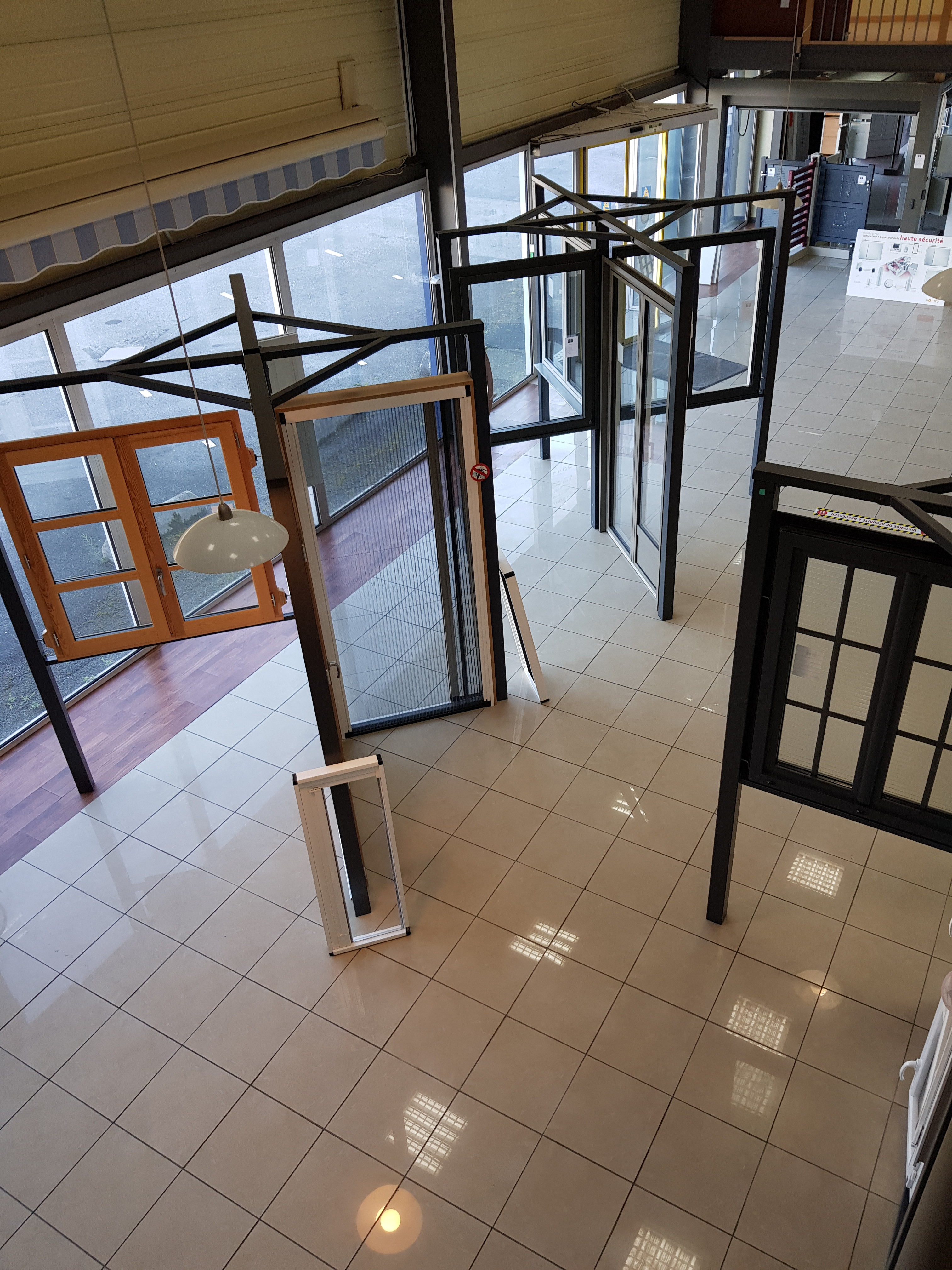 Showroom de la Boutique Bois Technique à Saïx